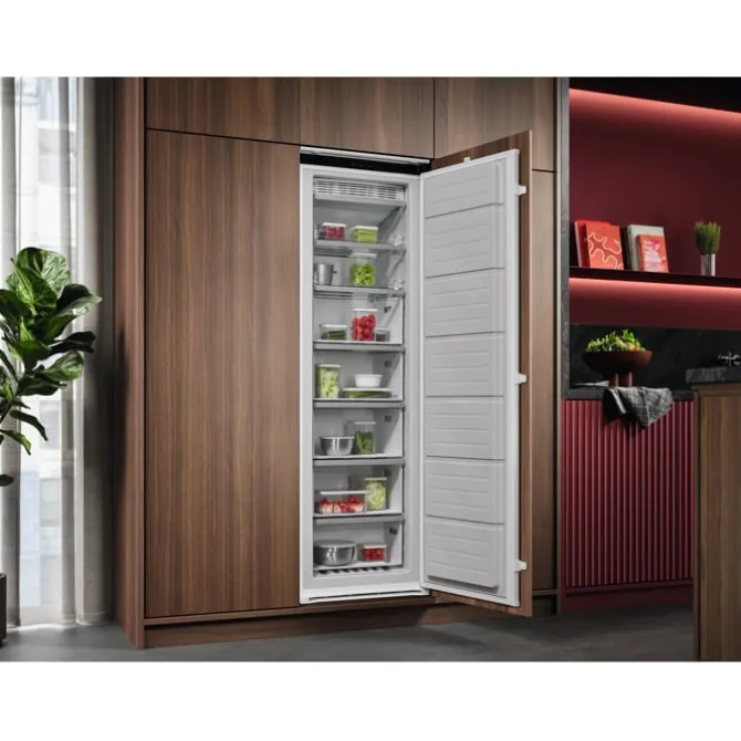 Inbouw vriezer NoFrost 178 cm