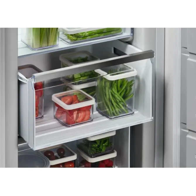 Inbouw vriezer NoFrost 178 cm
