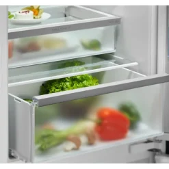 7000 NoFrost CoolAssist® Koel/vrieskast inbouw 178 cm