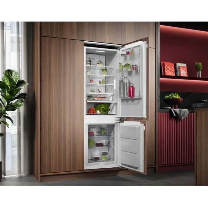 7000 NoFrost CoolAssist® Koel/vrieskast inbouw 178 cm